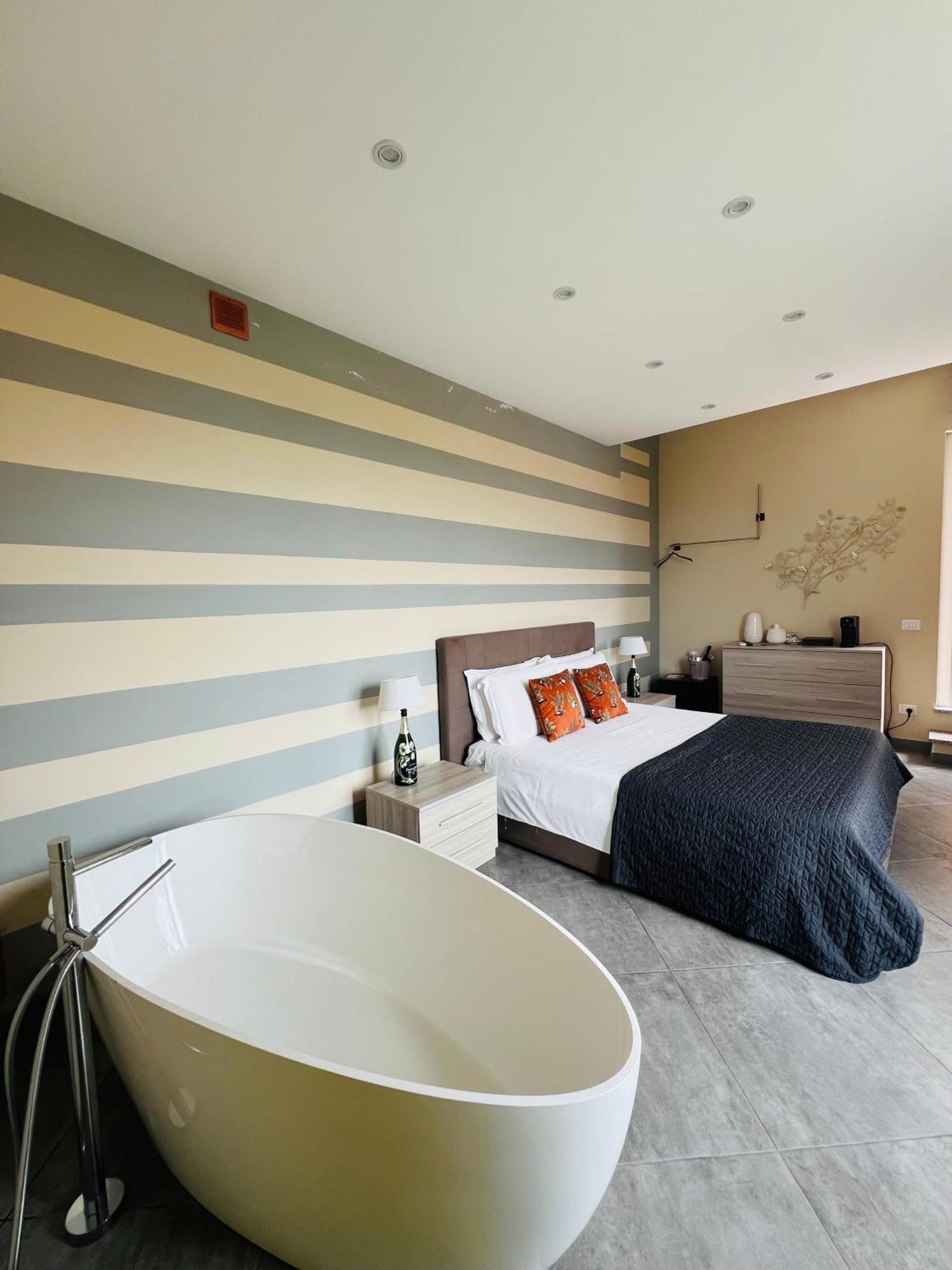 Viverone Lake Rooms Exterior photo