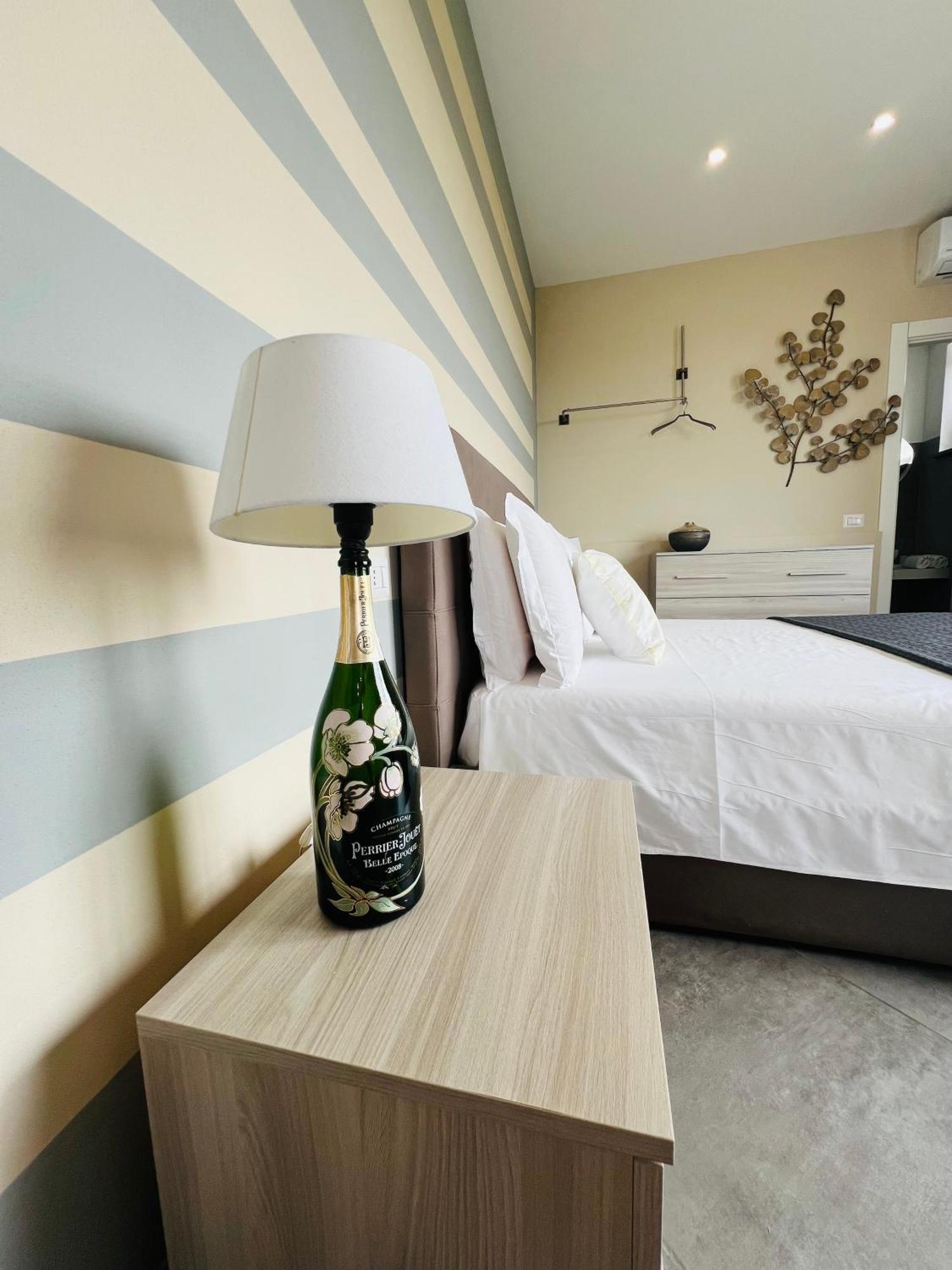 Viverone Lake Rooms Exterior photo