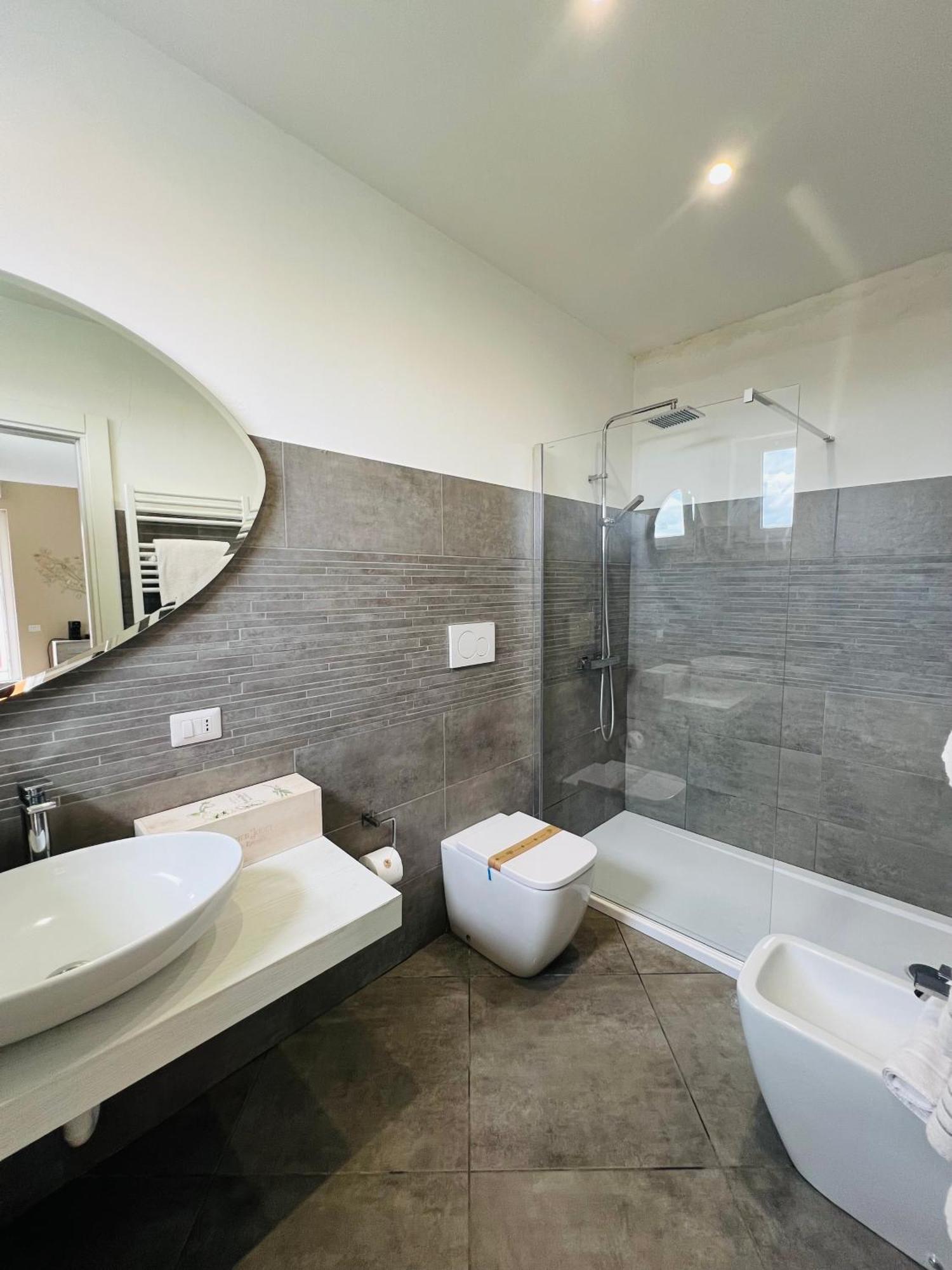 Viverone Lake Rooms Exterior photo