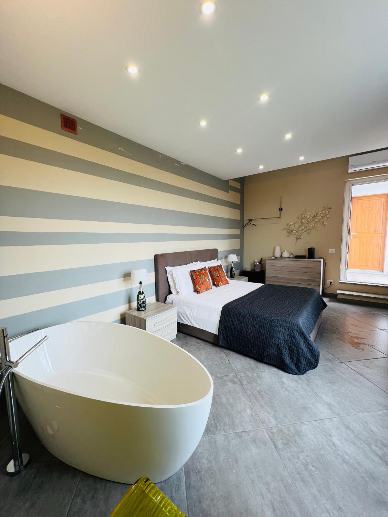 Viverone Lake Rooms Exterior photo